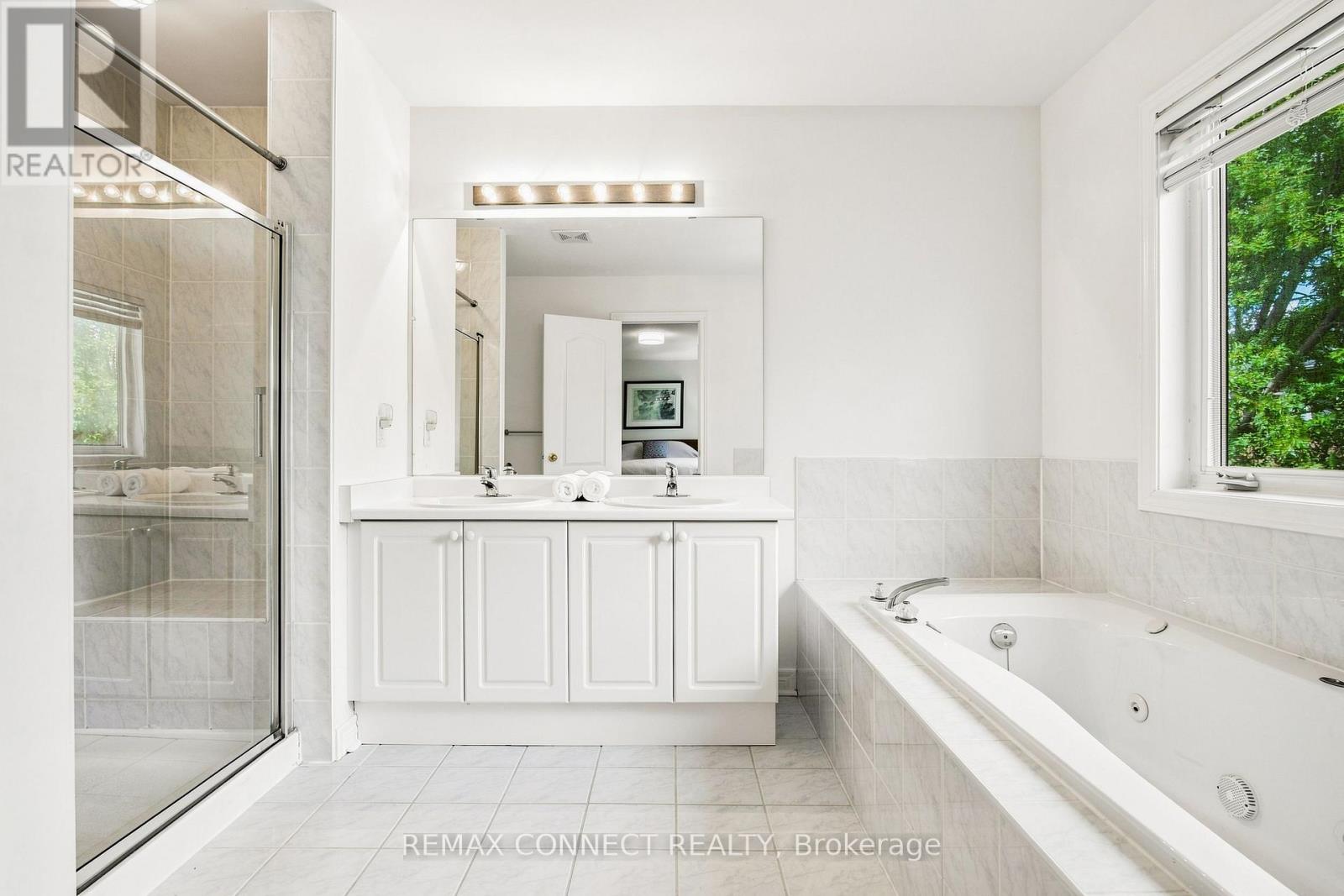151 Bentoak Crescent, Vaughan, Ontario  L4J 8S6 - Photo 32 - N13728588