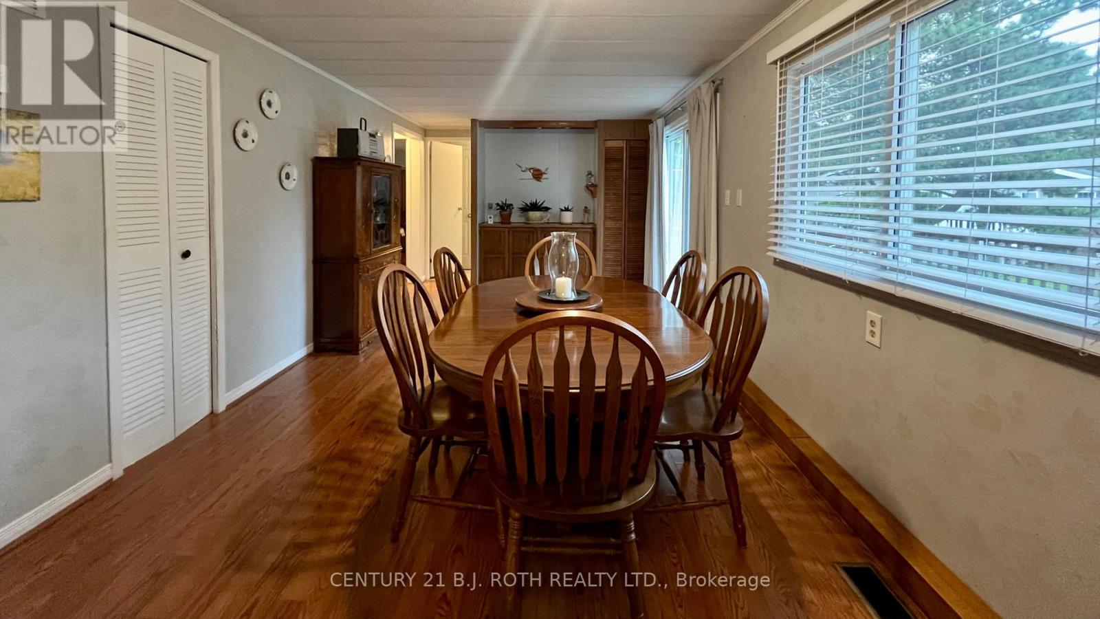 6 Walnut Court, Innisfil, Ontario  L9S 1M7 - Photo 9 - N13728592