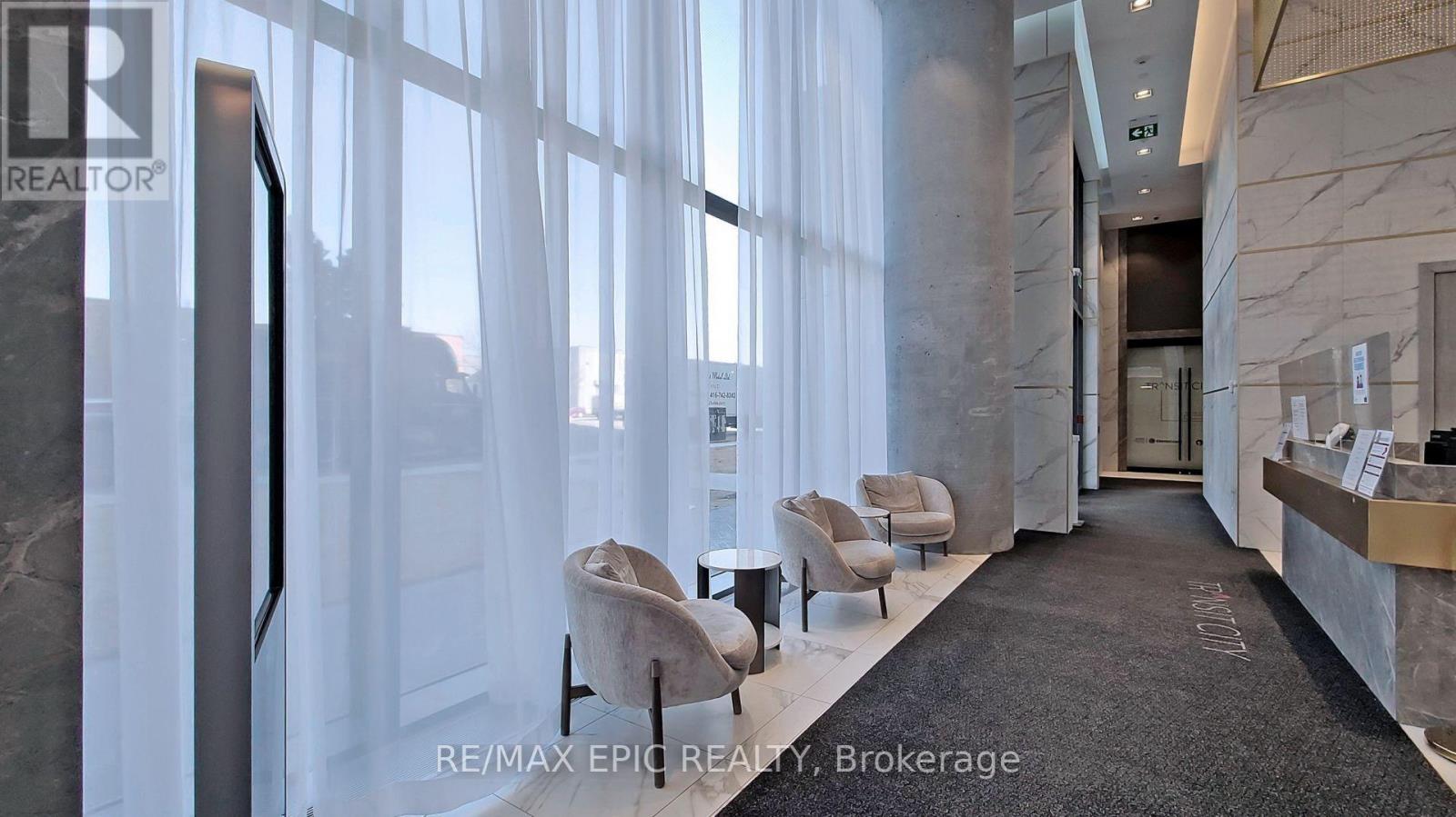 3311 - 898 Portgage Parkway, Vaughan, Ontario L4K 0J6 - Photo 4 - N13728604