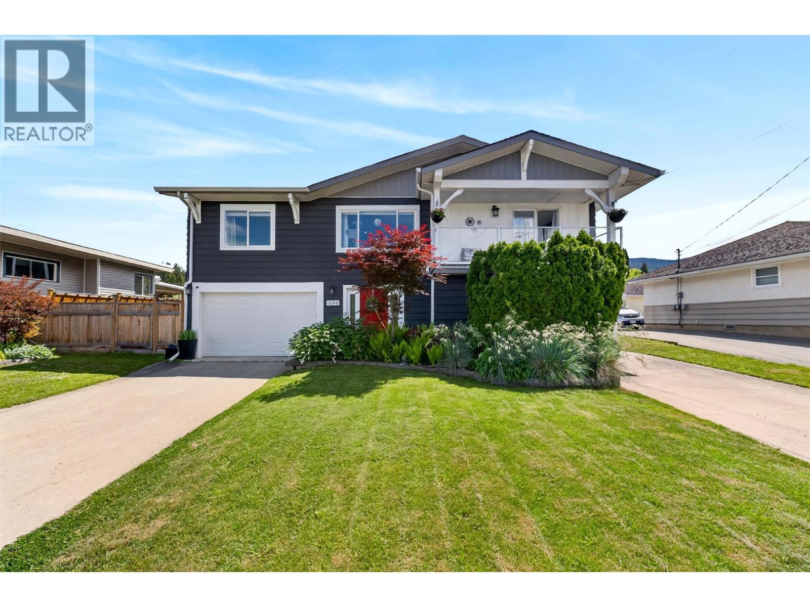 1050 8 Avenue Ne, Salmon Arm, British Columbia  V1E 4A4 - Photo 2 - 10390380