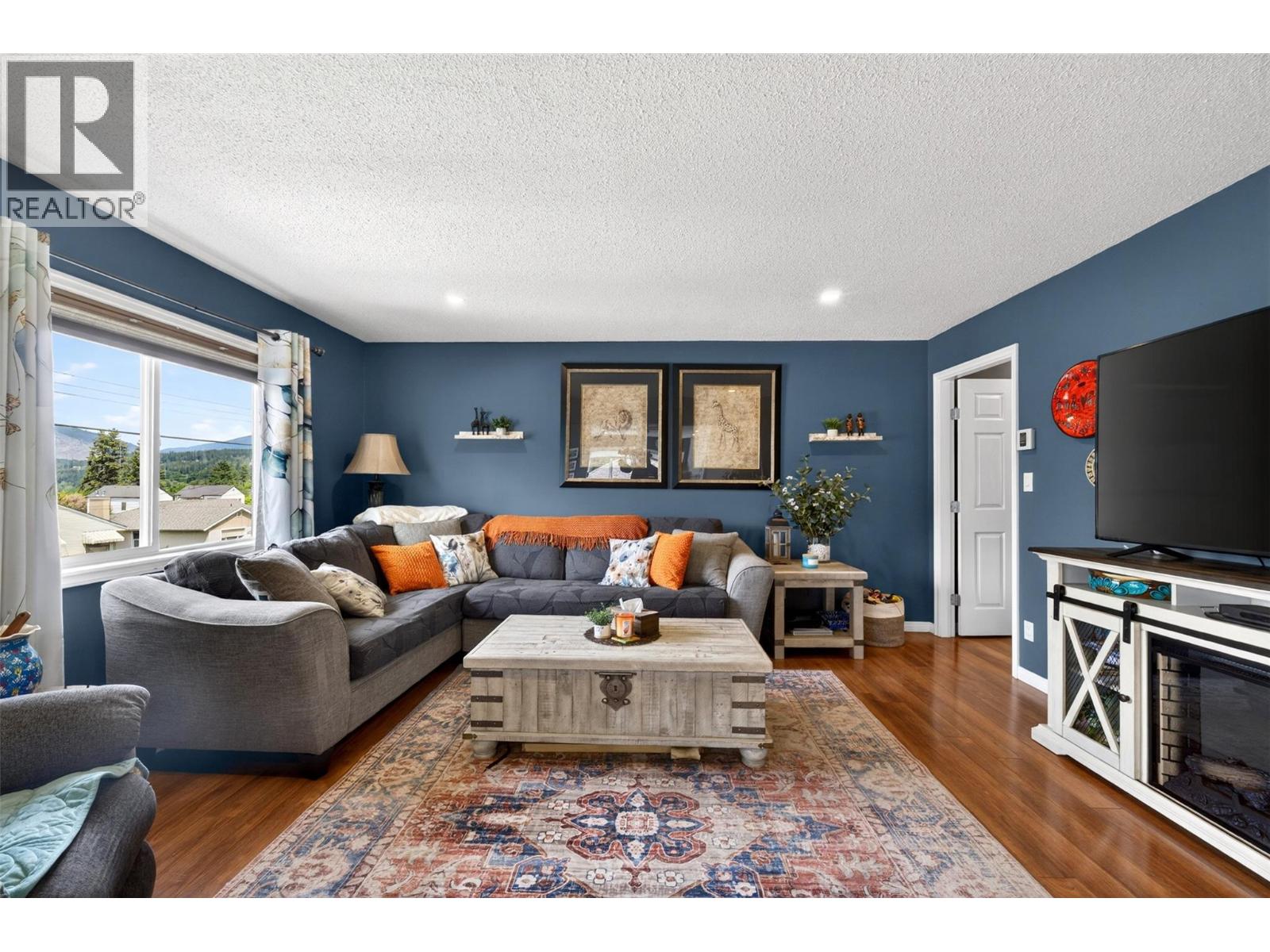 1050 8 Avenue Ne, Salmon Arm, British Columbia  V1E 4A4 - Photo 18 - 10390380