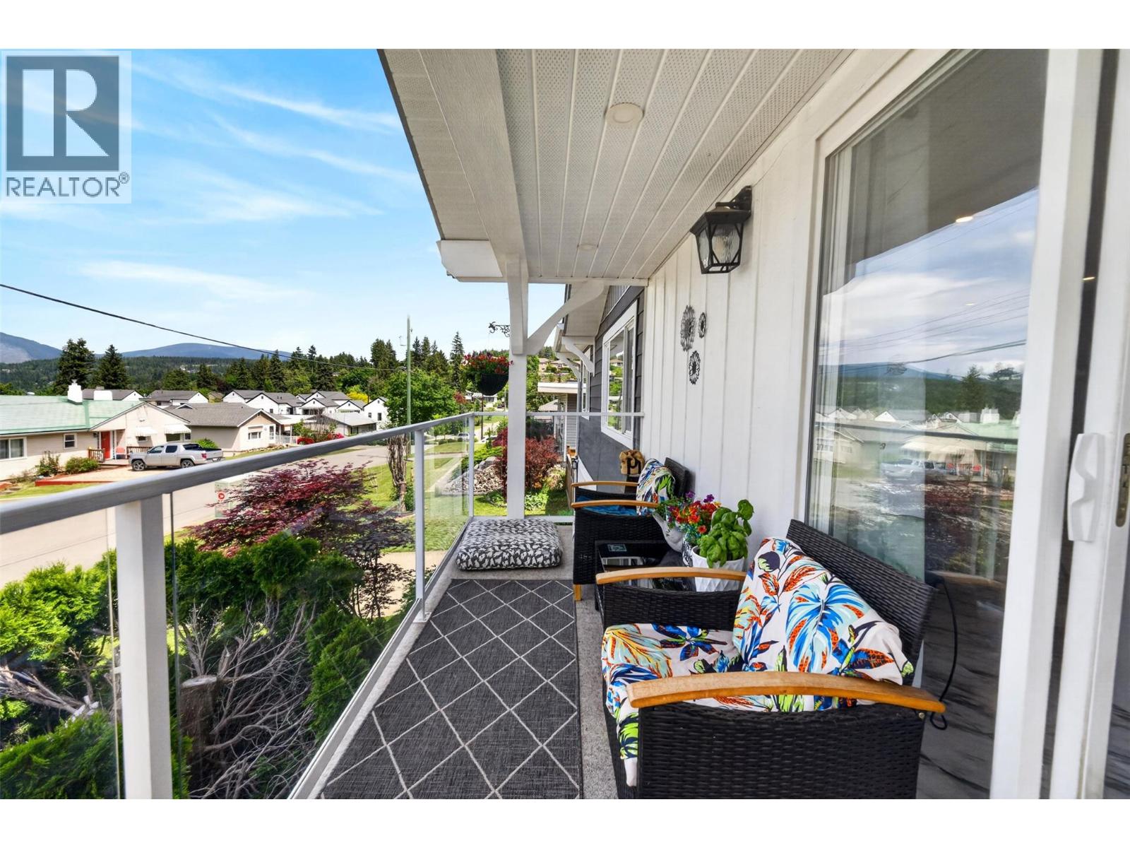 1050 8 Avenue Ne, Salmon Arm, British Columbia  V1E 4A4 - Photo 32 - 10390380