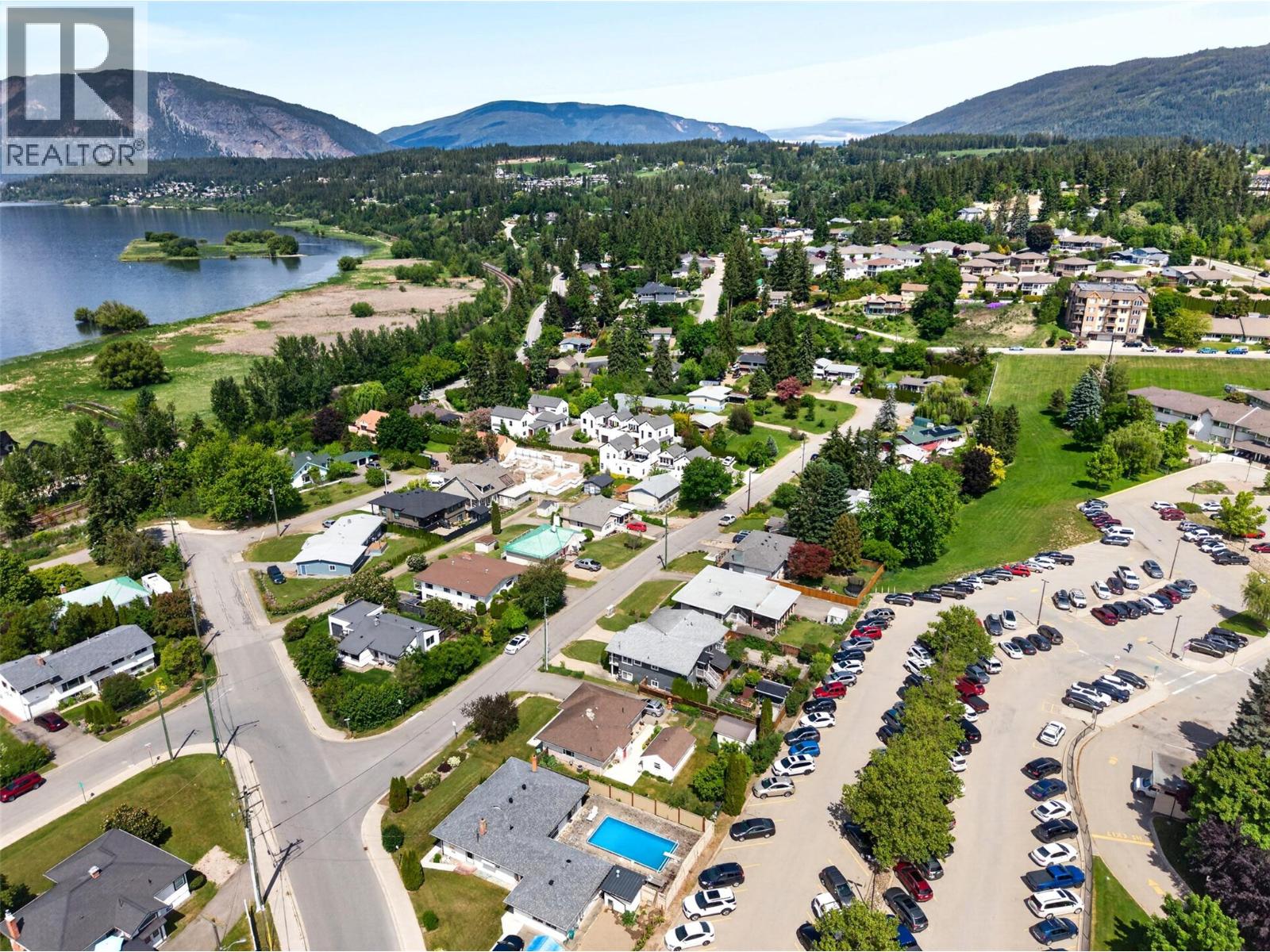 1050 8 Avenue Ne, Salmon Arm, British Columbia  V1E 4A4 - Photo 91 - 10390380