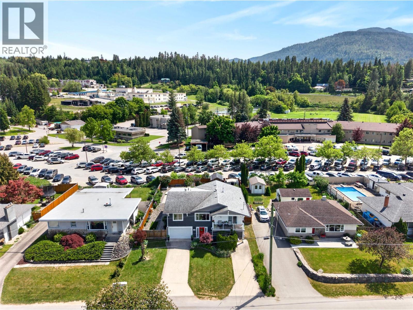 1050 8 Avenue Ne, Salmon Arm, British Columbia  V1E 4A4 - Photo 87 - 10390380
