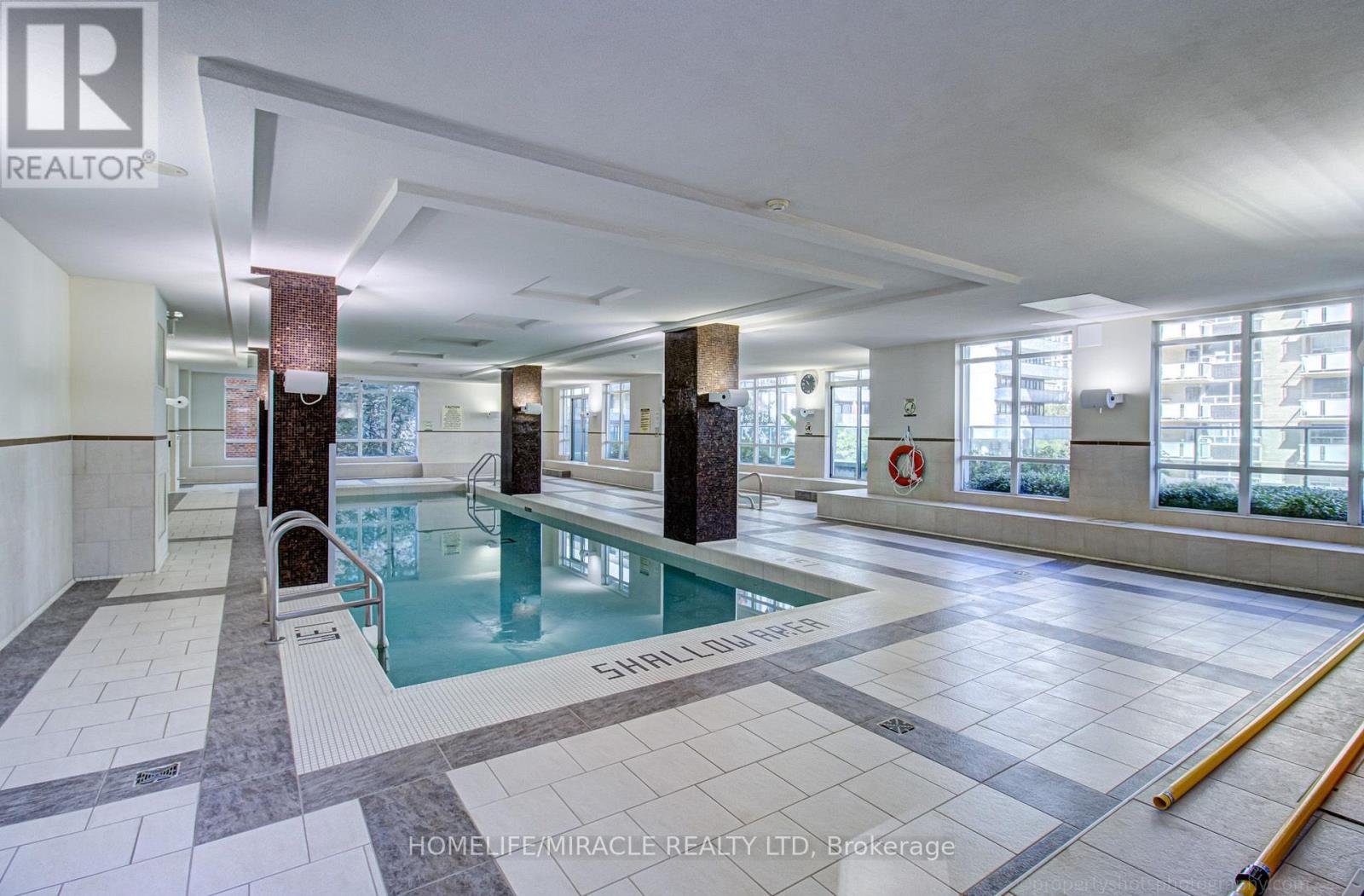 705 - 212 Eglinton Avenue, Toronto, Ontario  M4P 0A3 - Photo 23 - C13728564