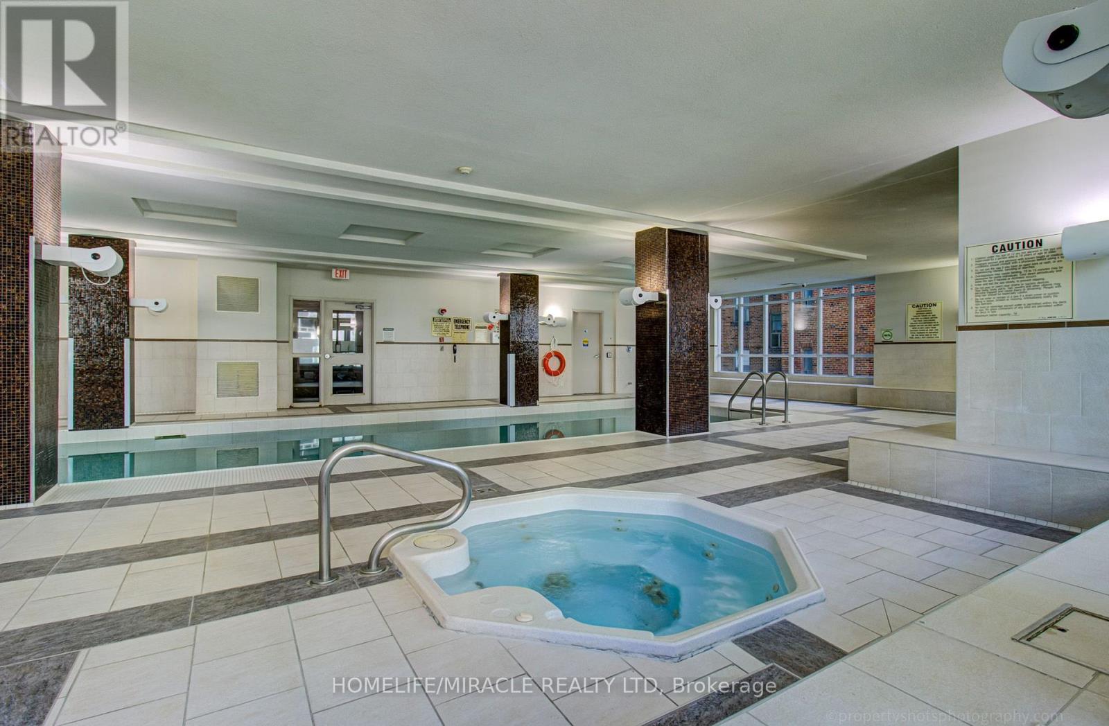 705 - 212 Eglinton Avenue, Toronto, Ontario  M4P 0A3 - Photo 25 - C13728564
