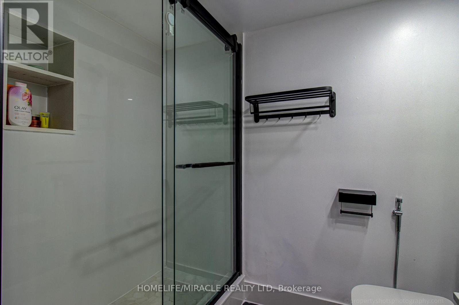 705 - 212 Eglinton Avenue, Toronto, Ontario  M4P 0A3 - Photo 14 - C13728564