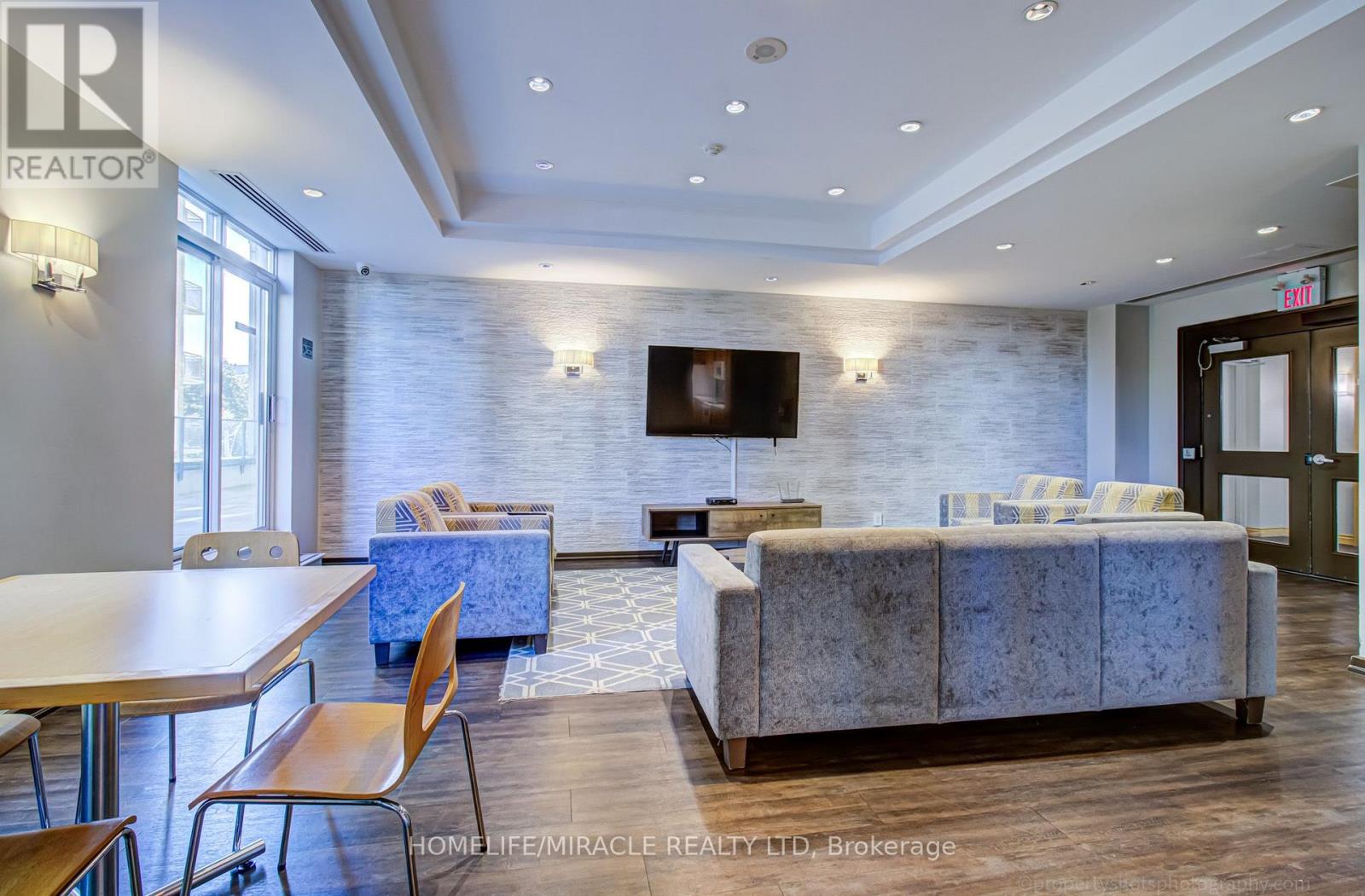 705 - 212 Eglinton Avenue, Toronto, Ontario  M4P 0A3 - Photo 20 - C13728564