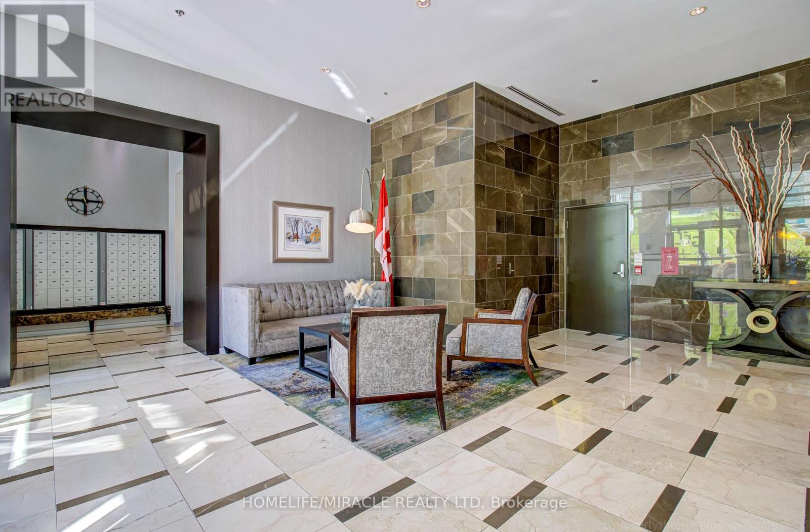 705 - 212 Eglinton Avenue, Toronto, Ontario  M4P 0A3 - Photo 26 - C13728564