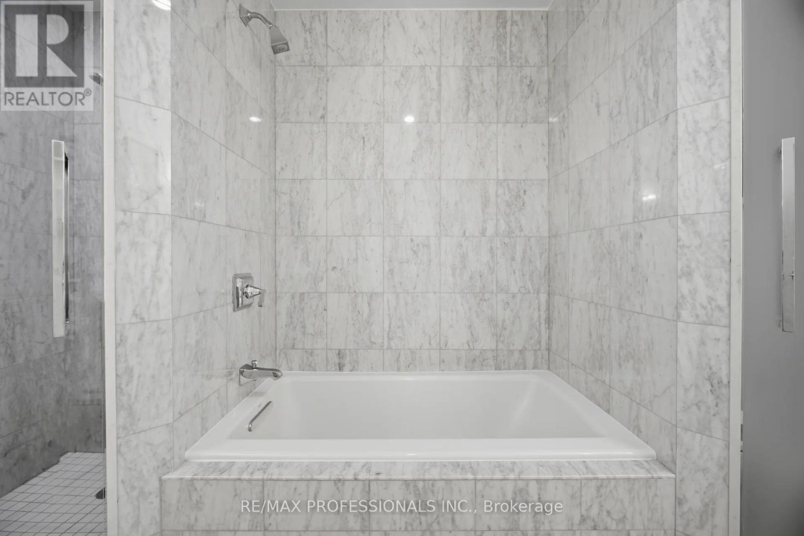 512 - 30 Old Mill Road, Toronto, Ontario  M8X 0A5 - Photo 15 - W13728448