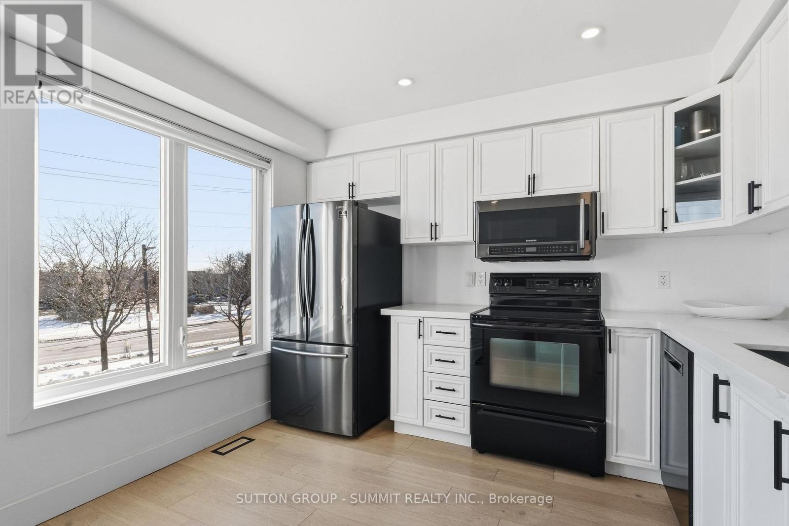7 - 1253 Silvan Forest Drive, Burlington, Ontario  L7M 0B7 - Photo 13 - W13728484