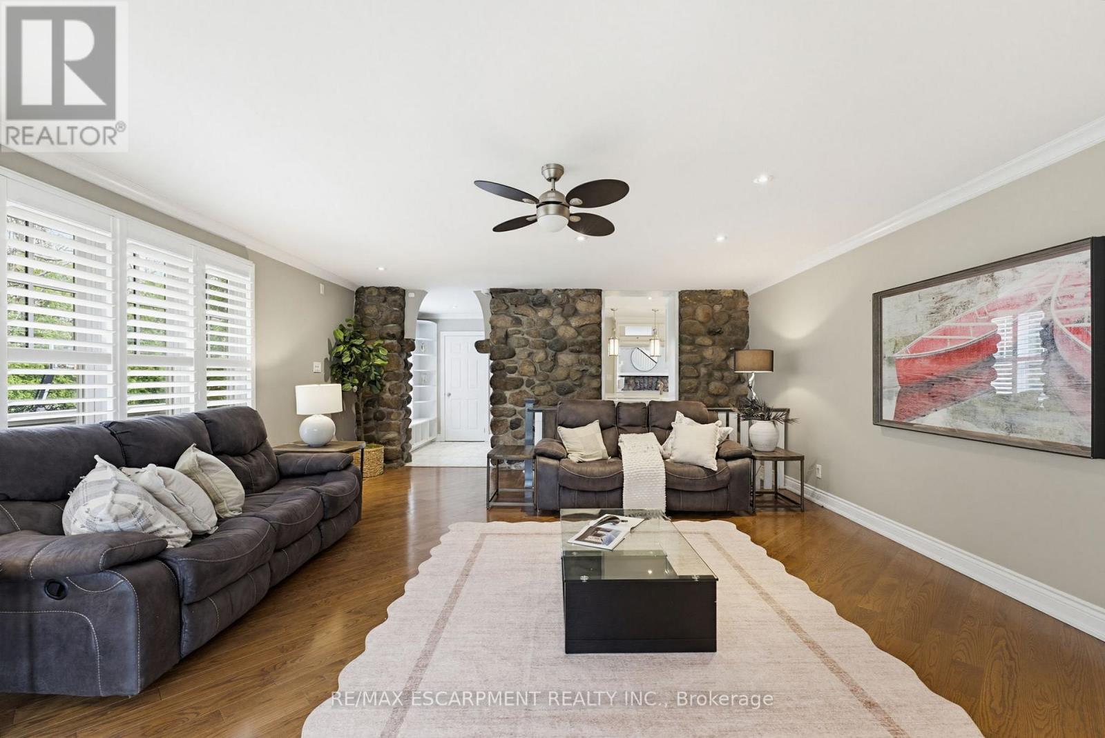 3083 Lakeshore Road, Burlington, Ontario  L7N 1A3 - Photo 14 - W13728492