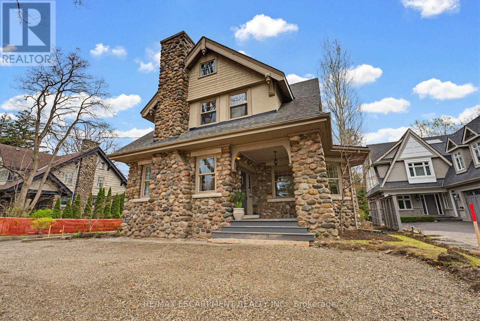 3083 Lakeshore Road, Burlington, Ontario  L7N 1A3 - Photo 4 - W13728492