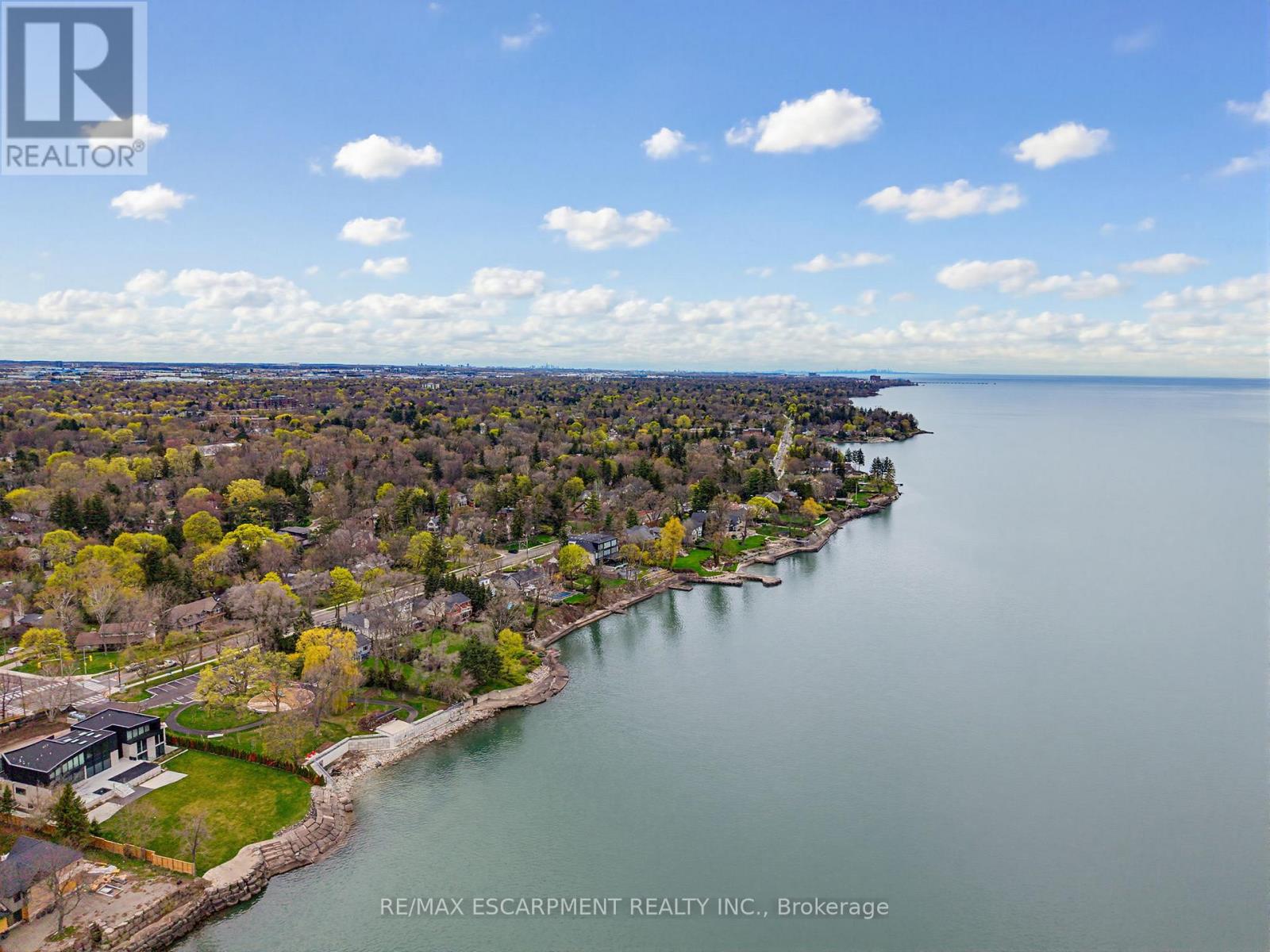 3083 Lakeshore Road, Burlington, Ontario  L7N 1A3 - Photo 50 - W13728492