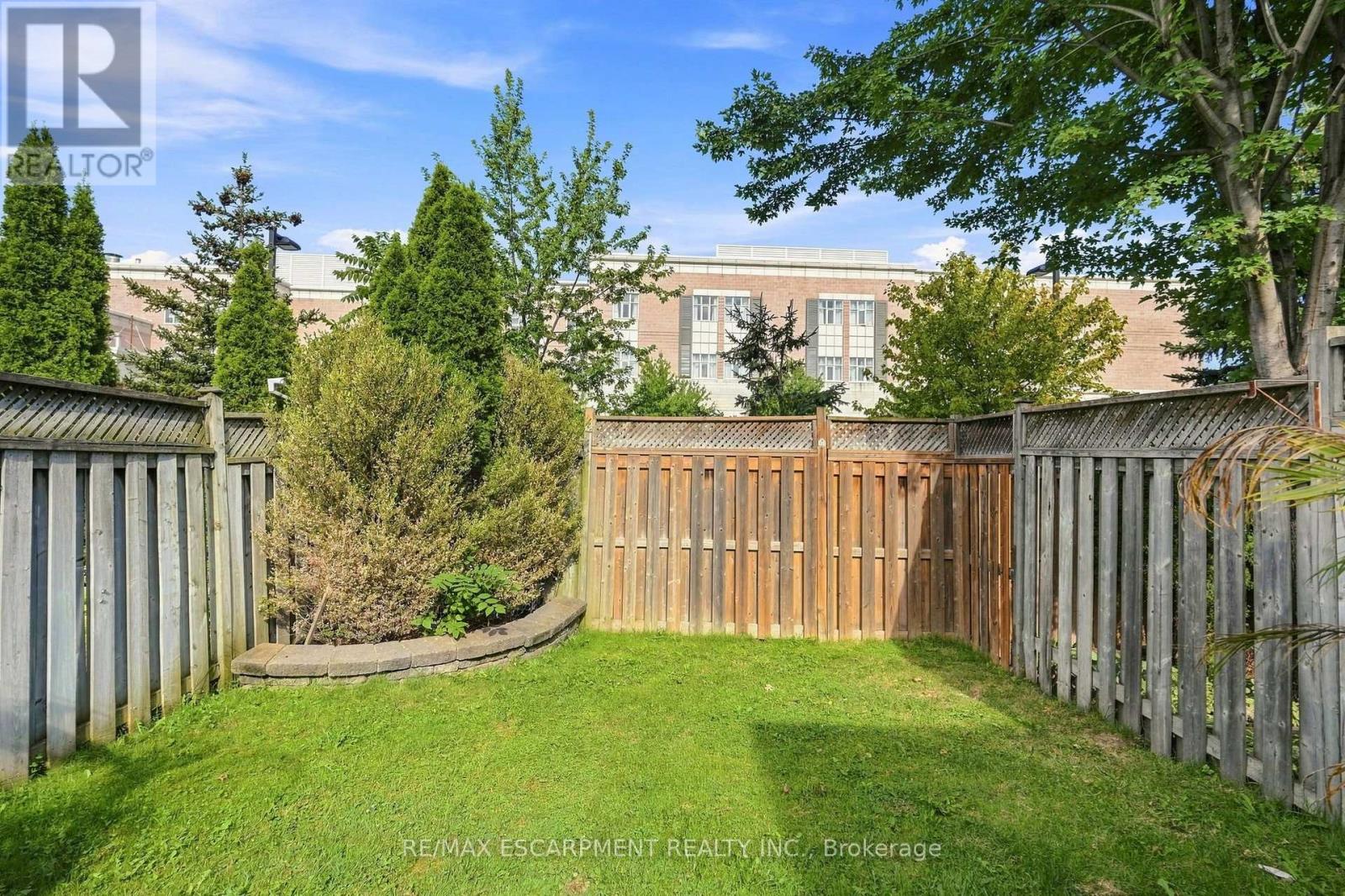 5213 Thornburn Drive, Burlington, Ontario  L7L 6R4 - Photo 31 - W13728568