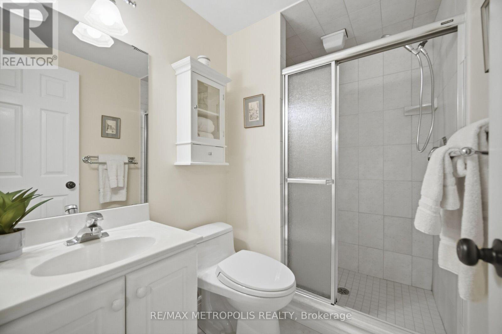8 - 2390 Woodward Avenue, Burlington, Ontario  L7R 1T9 - Photo 21 - W13728610