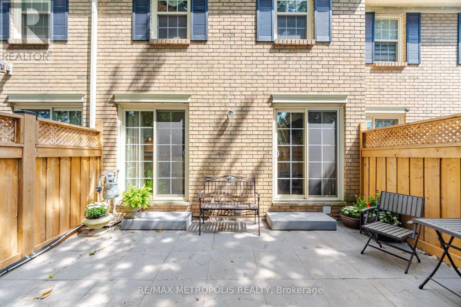 8 - 2390 Woodward Avenue, Burlington, Ontario  L7R 1T9 - Photo 24 - W13728610