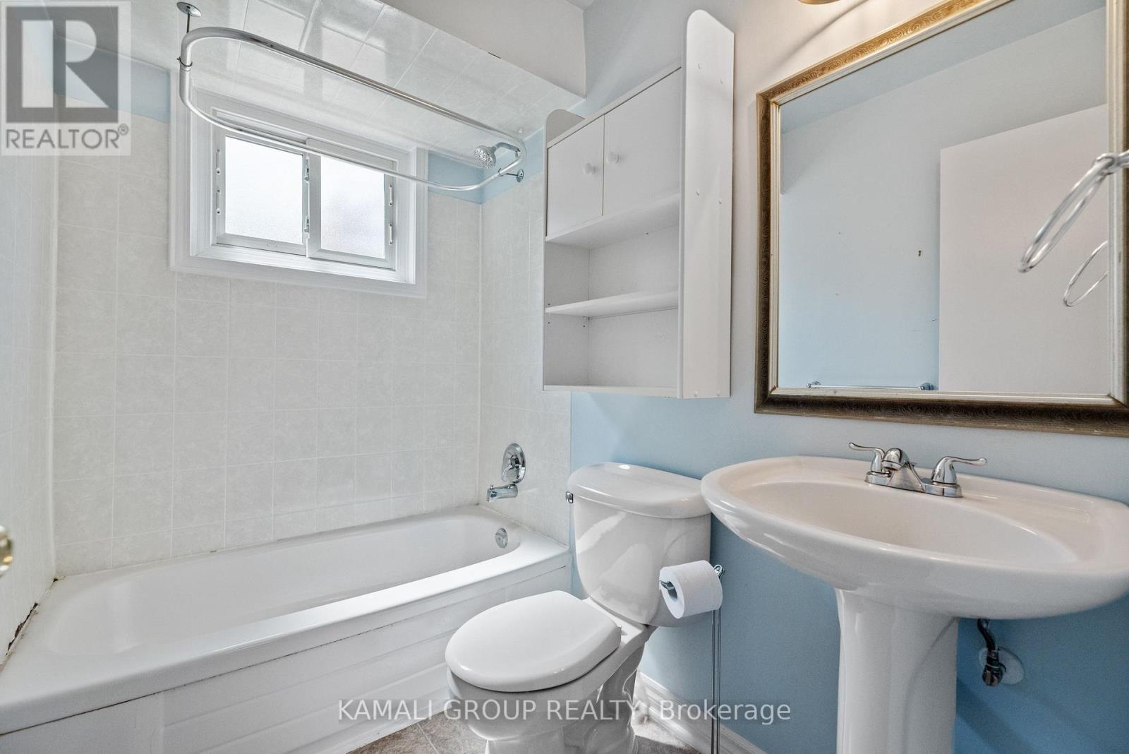 Main - 15 Walter Avenue, Newmarket, Ontario  L3Y 2T2 - Photo 15 - N13645896