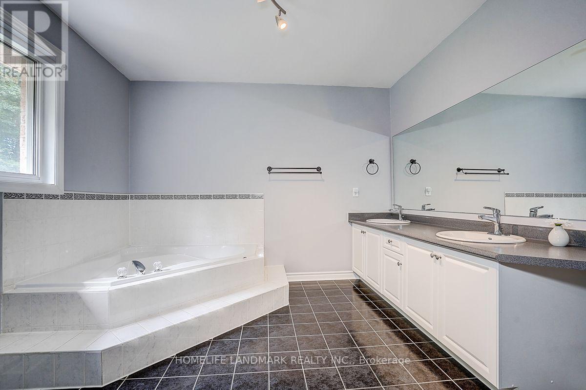 31 Crimson Ridge Road, Barrie, Ontario  L4N 9R8 - Photo 28 - S13721562