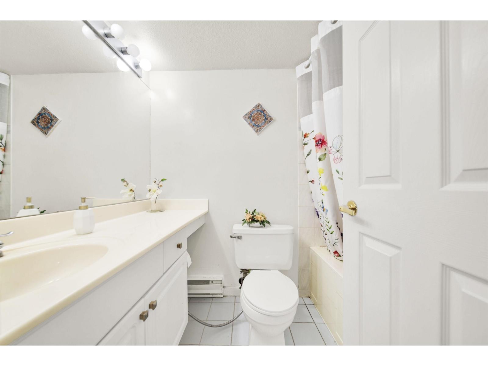 102 9765 140 Street, Surrey, British Columbia  V3T 5S5 - Photo 17 - R3159863