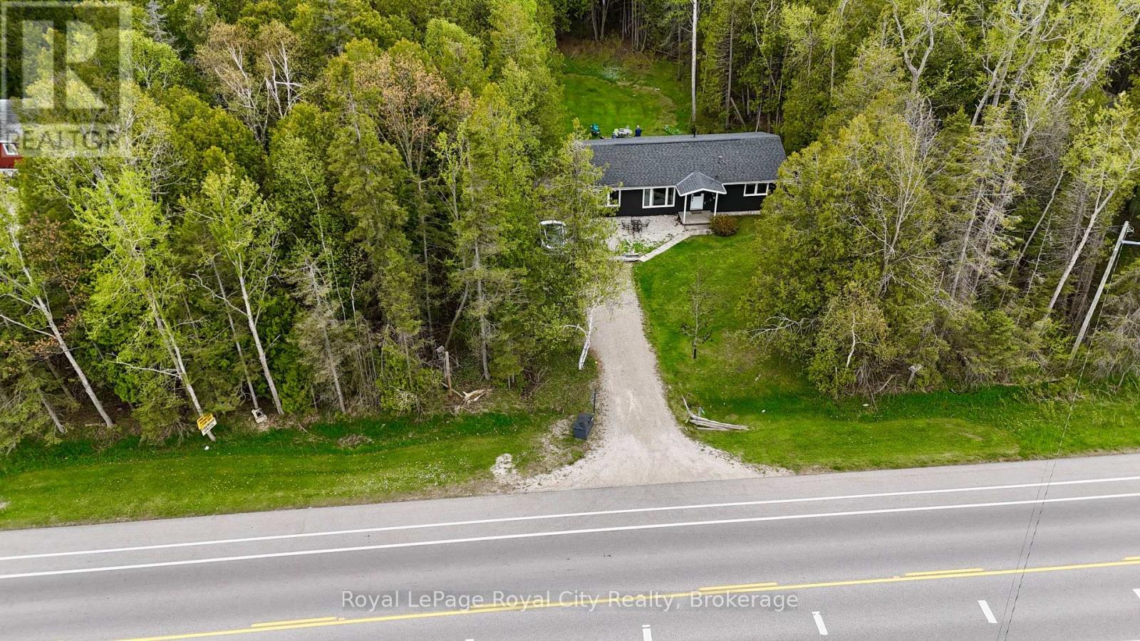 7221 6 Highway, Northern Bruce Peninsula, Ontario  N0H 2R0 - Photo 4 - X13719524