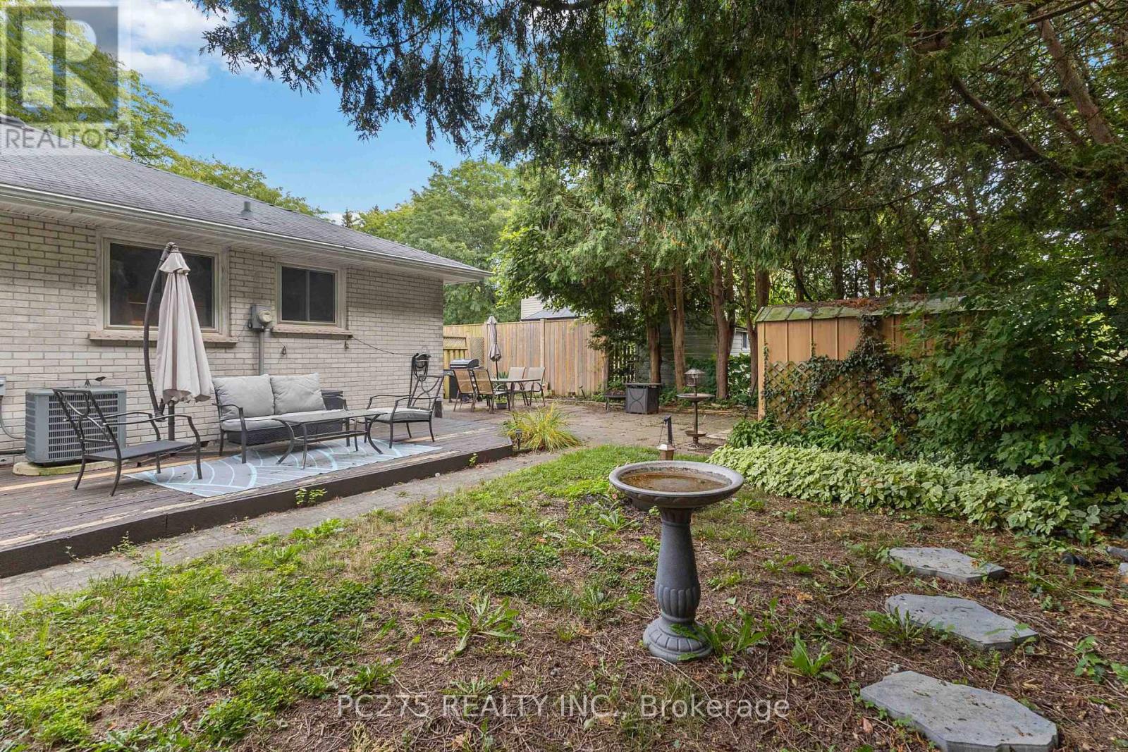 34 Oregon Road, London South, Ontario  N5Z 4B9 - Photo 32 - X13728708