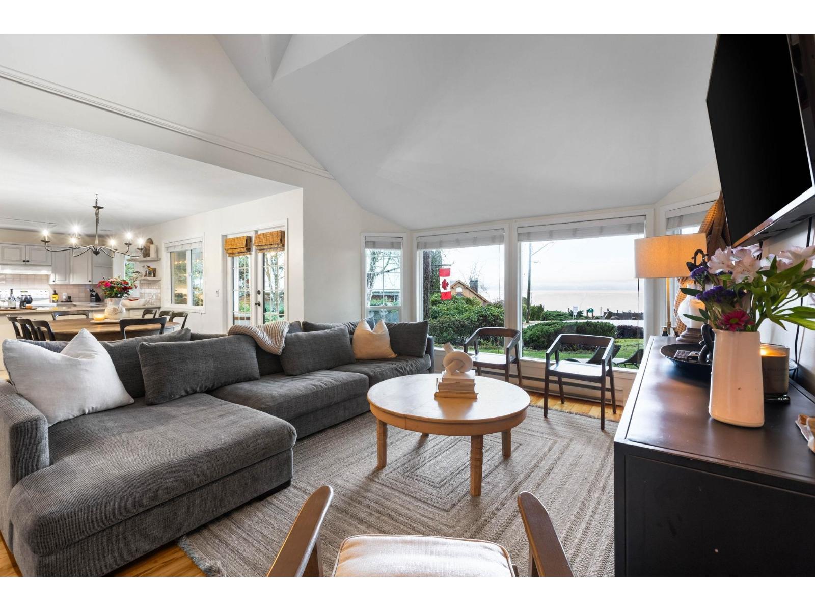 7388 Rockwell Place, Harrison Lake, Harrison Hot Springs, British Columbia  V0M 1A0 - Photo 12 - R3144729