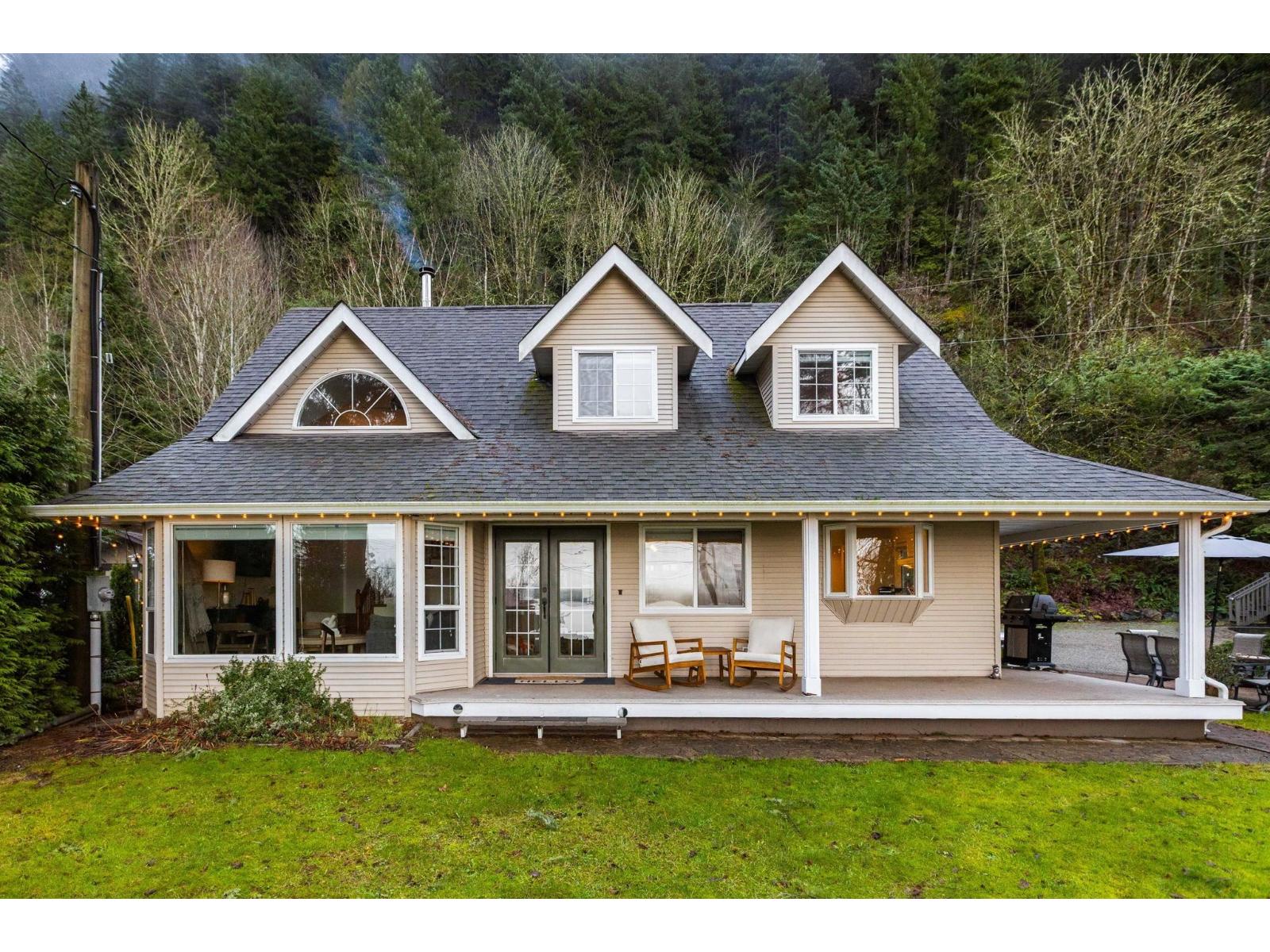 7388 Rockwell Place, Harrison Lake, Harrison Hot Springs, British Columbia  V0M 1A0 - Photo 6 - R3144729
