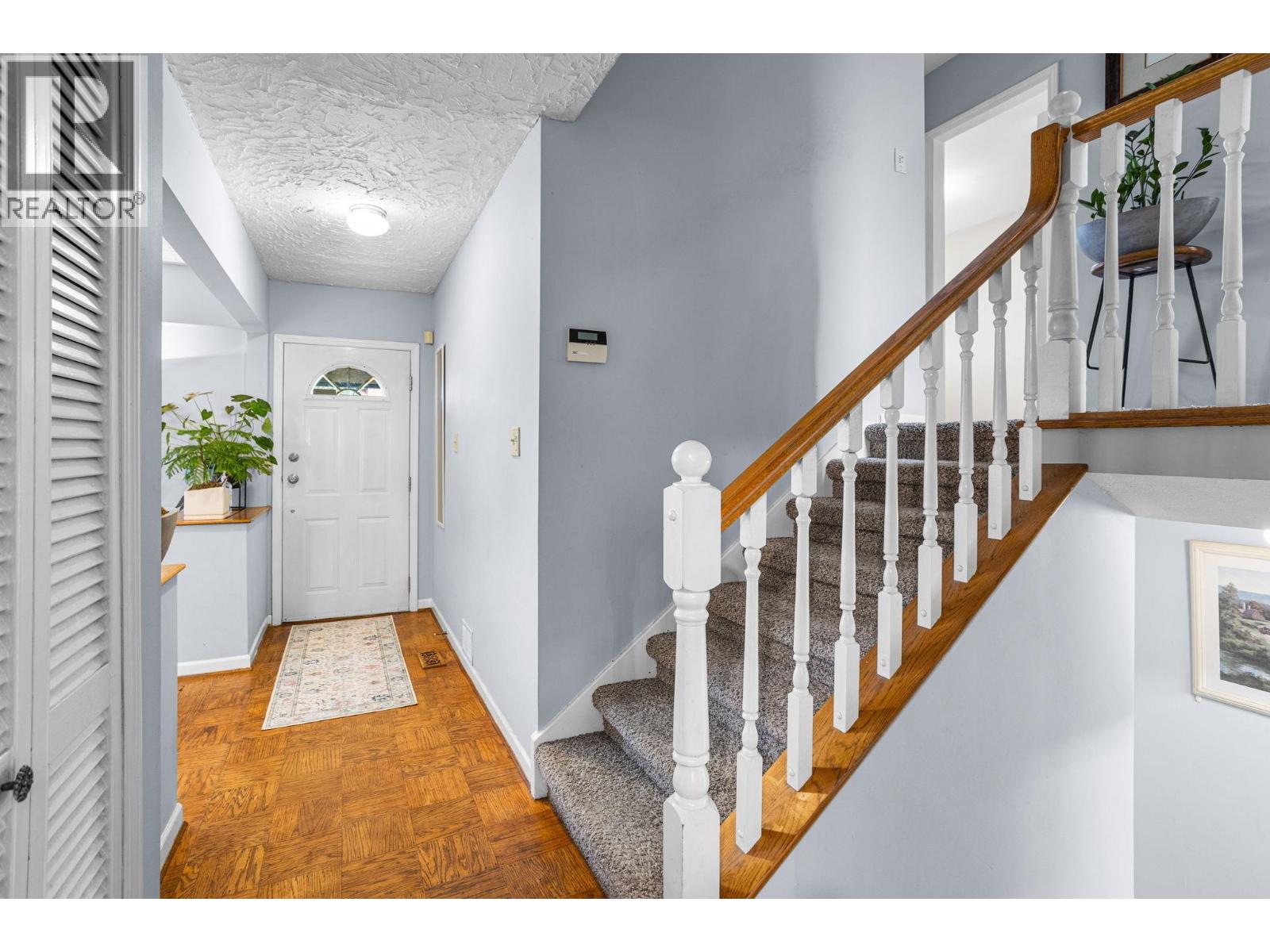 3020 Thorncliffe Drive, North Vancouver, British Columbia  V7R 2T1 - Photo 15 - R3160024