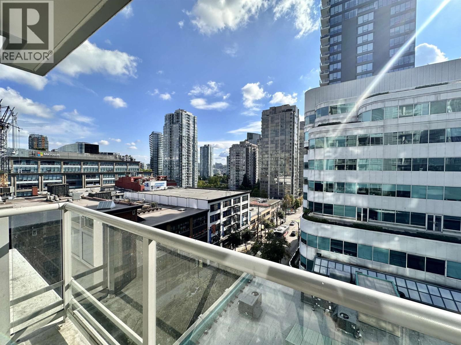 821 CAMBIE, vancouver, British Columbia