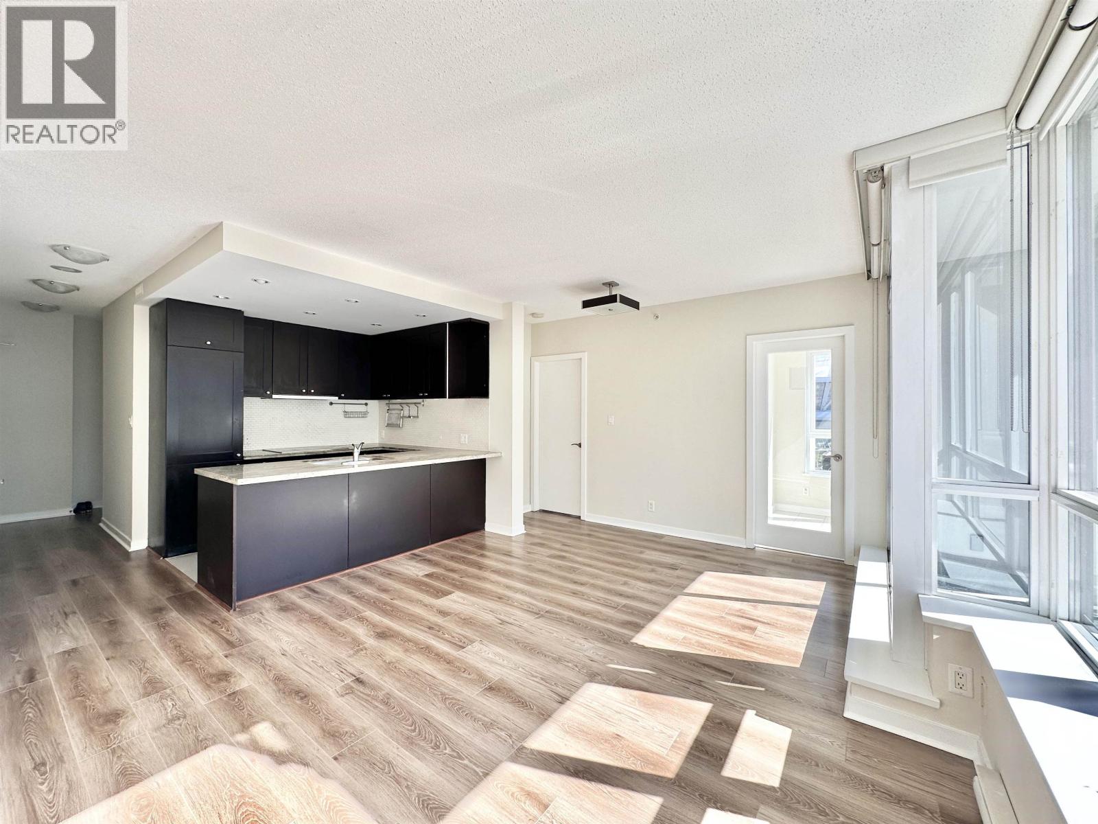821 Cambie, Vancouver, British Columbia  V6B 0E3 - Photo 6 - R3160034