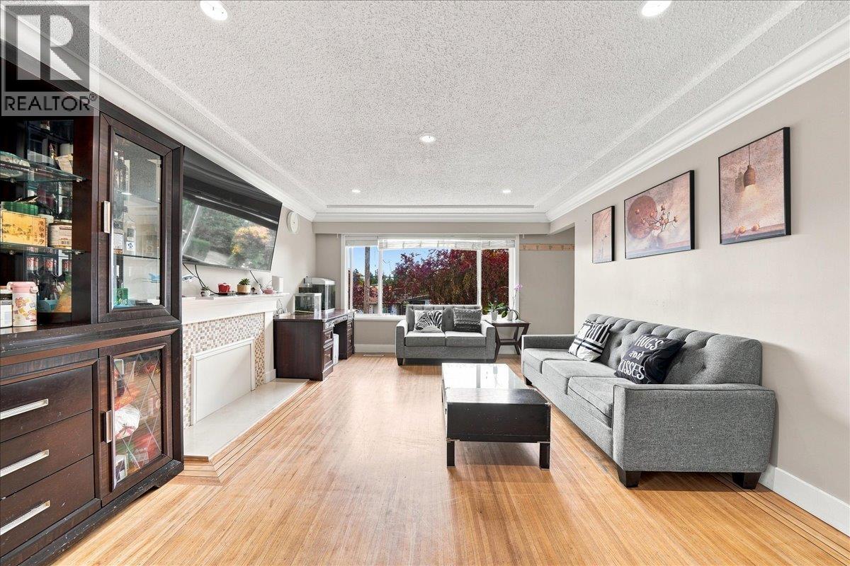 4820 Moss Street, Vancouver, British Columbia  V5R 3T2 - Photo 6 - R3160005