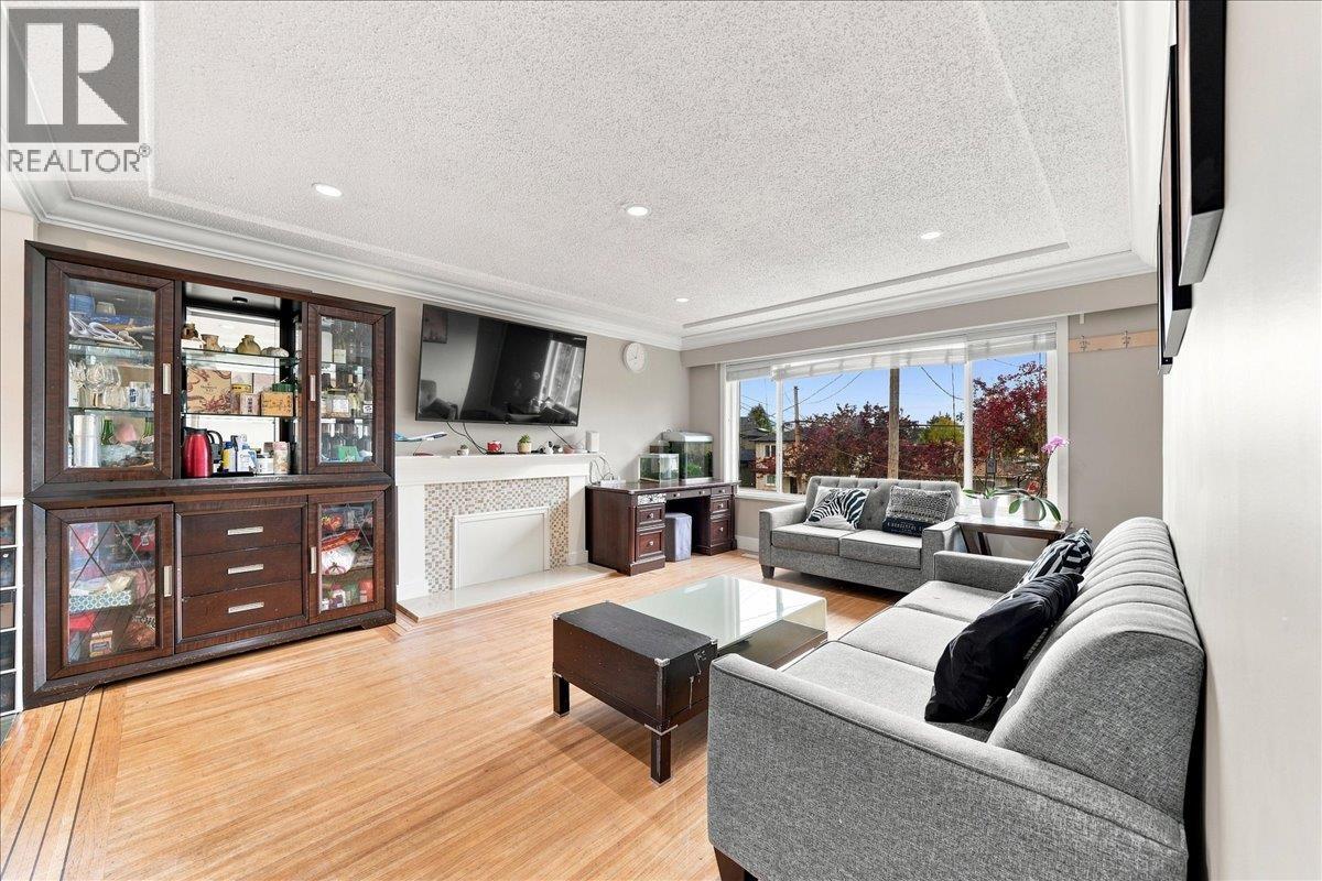 4820 Moss Street, Vancouver, British Columbia  V5R 3T2 - Photo 5 - R3160005