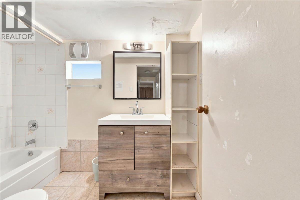 4820 Moss Street, Vancouver, British Columbia  V5R 3T2 - Photo 24 - R3160005