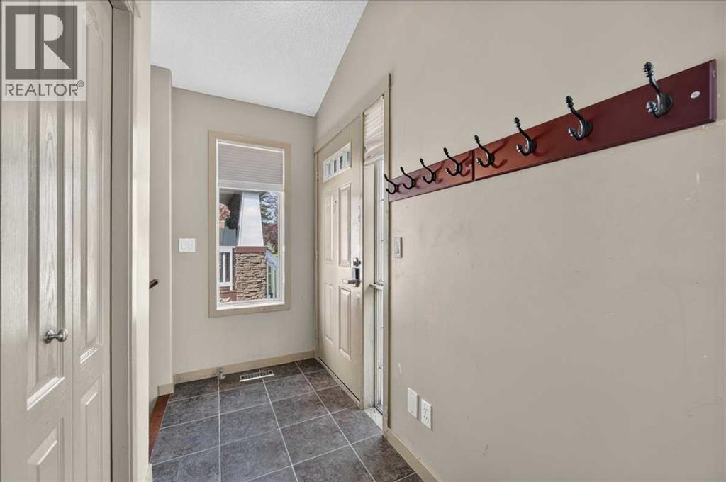 139 Silverado Way Sw, Calgary, Alberta  T2X 0E8 - Photo 6 - A2339824