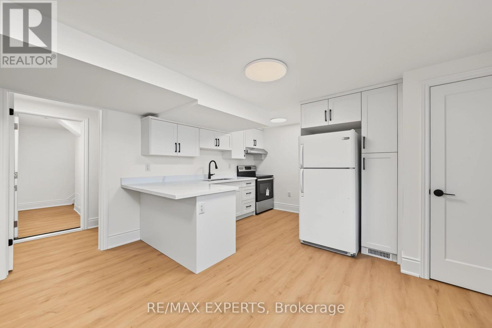 Bsmt - 17 Michelle Drive, Barrie, Ontario  L4N 5Y1 - Photo 6 - S13728654