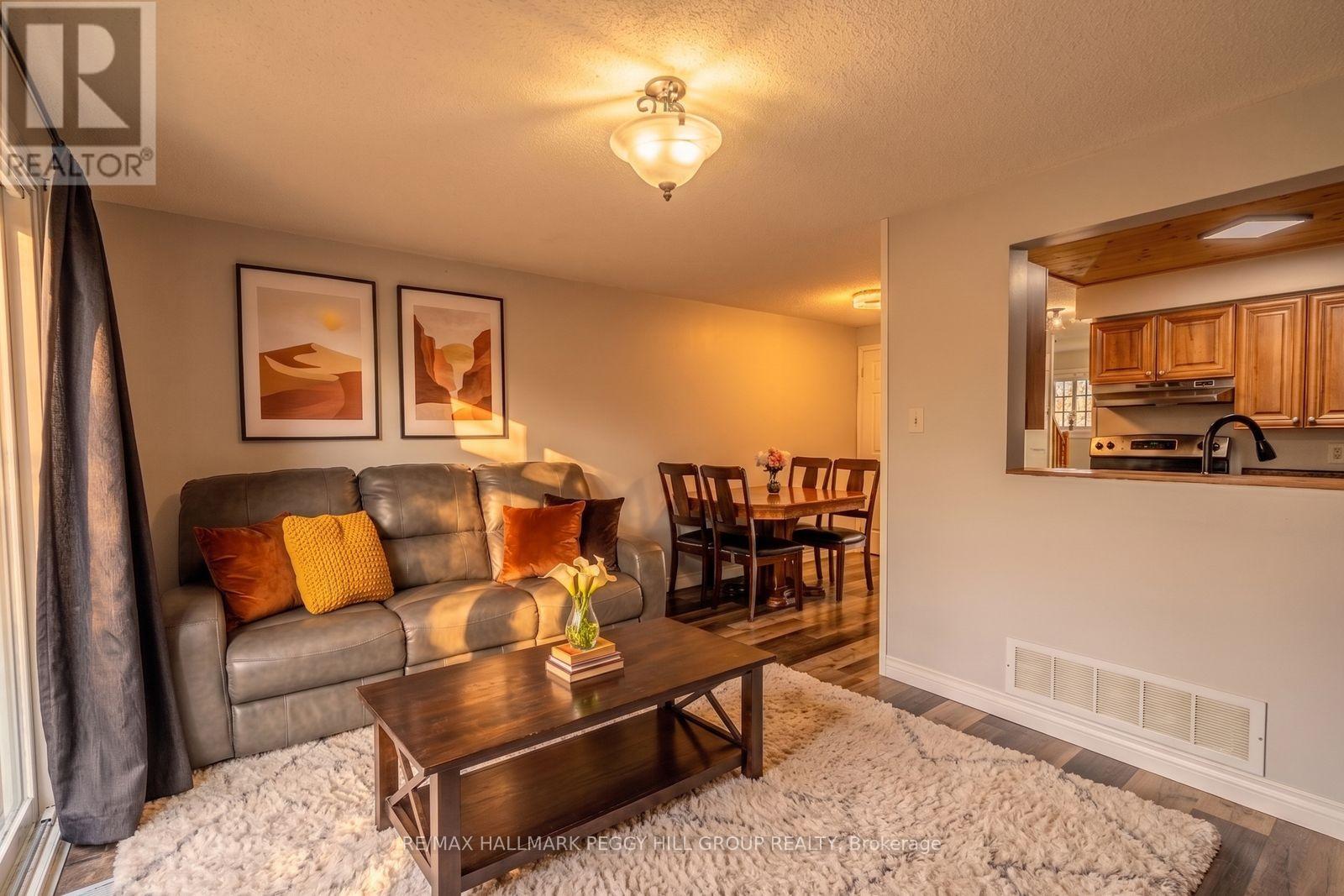193 Nathan Crescent, Barrie, Ontario  L4N 0S4 - Photo 4 - S13728720