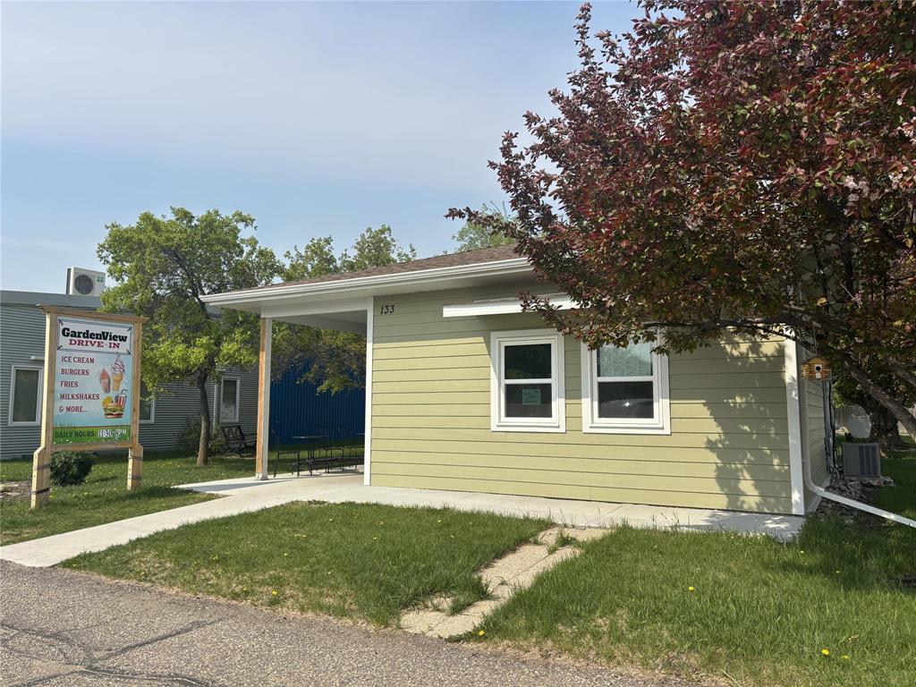 133 4th Street, Wawanesa, Manitoba  R0K 2G0 - Photo 1 - 202621835