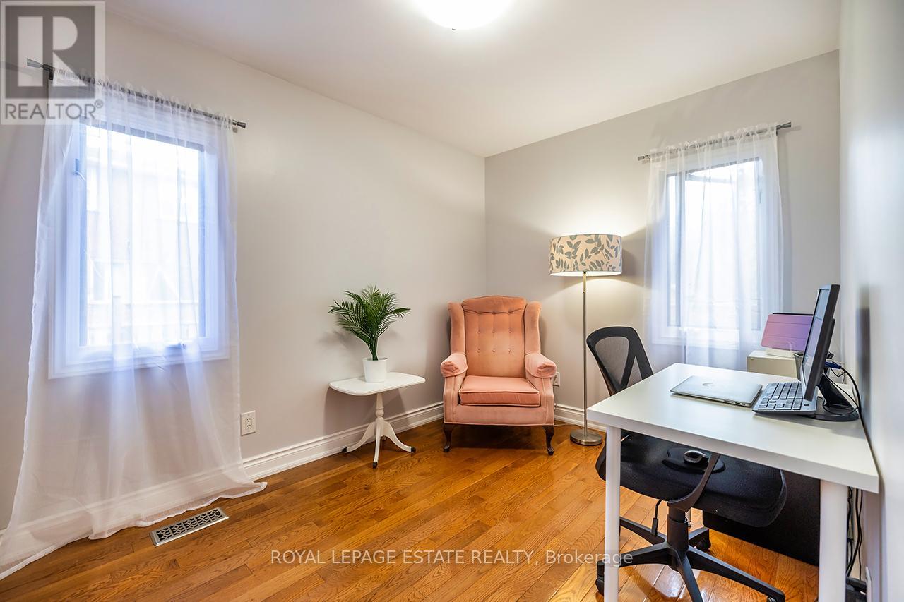 103 Aylesworth Avenue, Toronto, Ontario M1N 2J7 - Photo 11 - E13589128