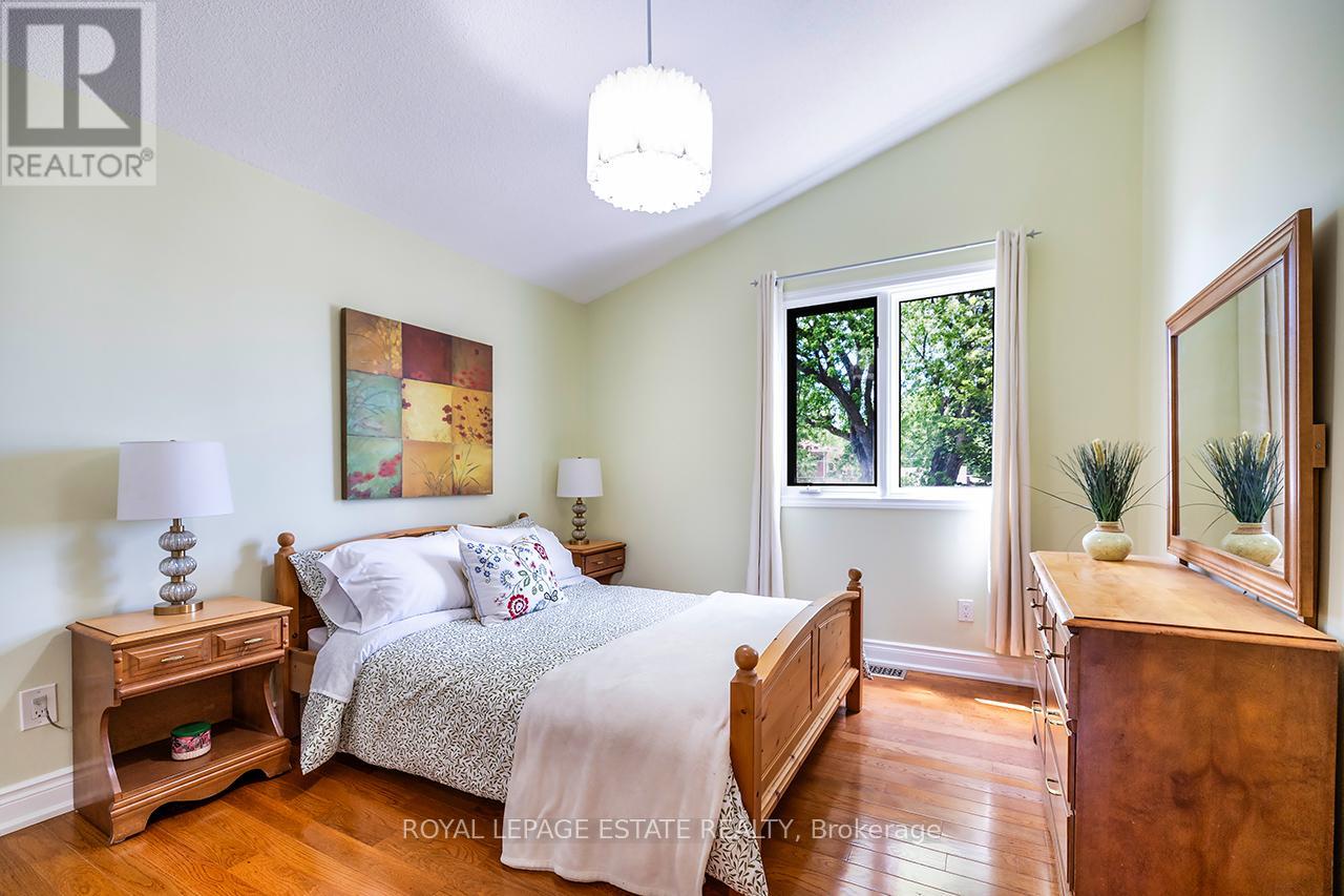 103 Aylesworth Avenue, Toronto, Ontario M1N 2J7 - Photo 16 - E13589128