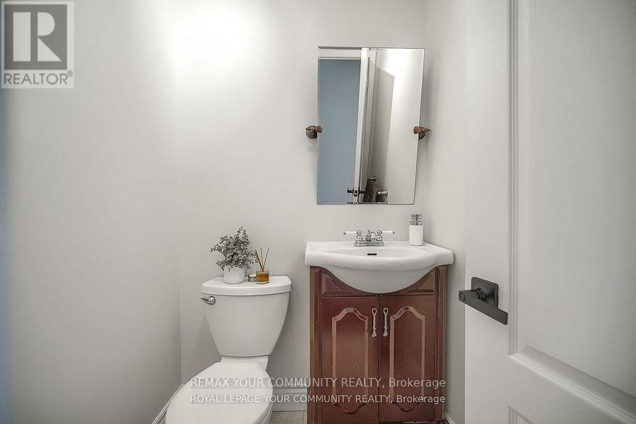 18 Terryellen Crescent, Toronto, Ontario  M9C 1H7 - Photo 24 - W13703620