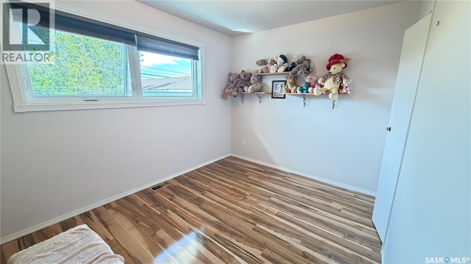 785 Centre Street, Shaunavon, Saskatchewan  S0N 2M0 - Photo 16 - SK047096