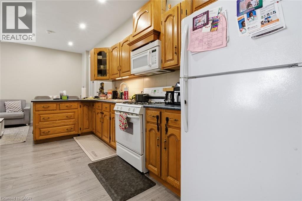 256 Lincoln Street, Welland, Ontario  L3B 4N1 - Photo 12 - 40829972
