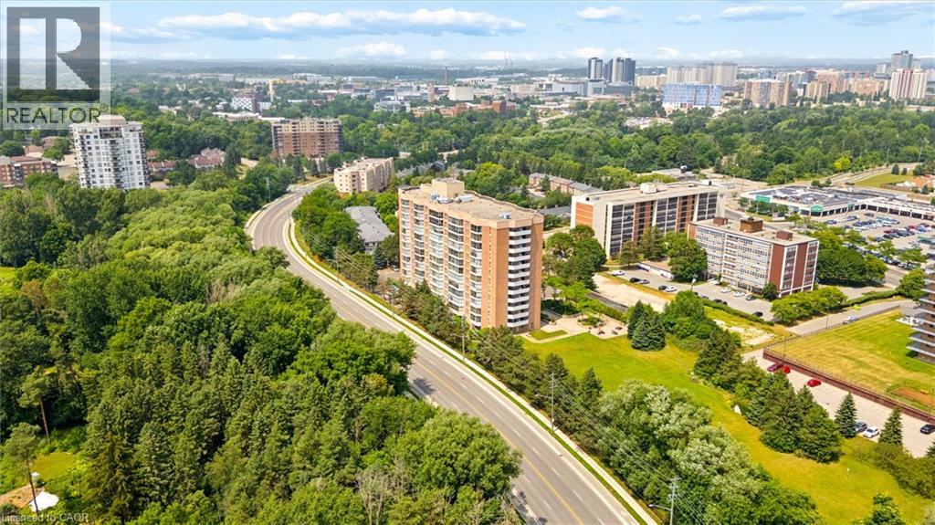 265 Westcourt Place Unit# Ph9, Waterloo, Ontario  N2L 6E4 - Photo 2 - 40859374