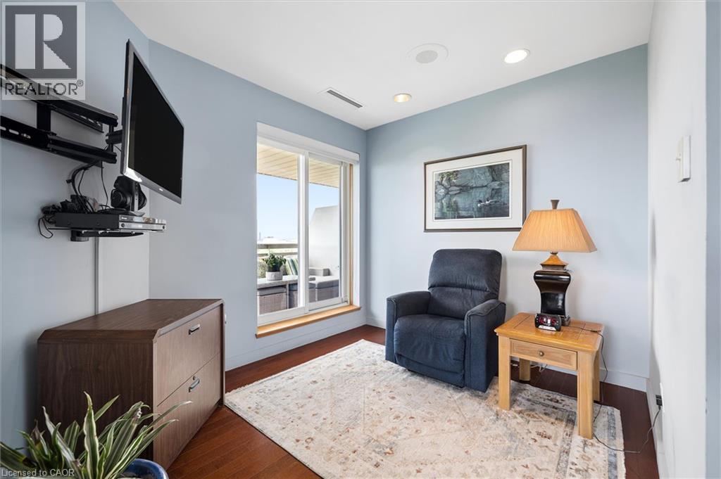 265 Westcourt Place Unit# Ph9, Waterloo, Ontario  N2L 6E4 - Photo 32 - 40859374