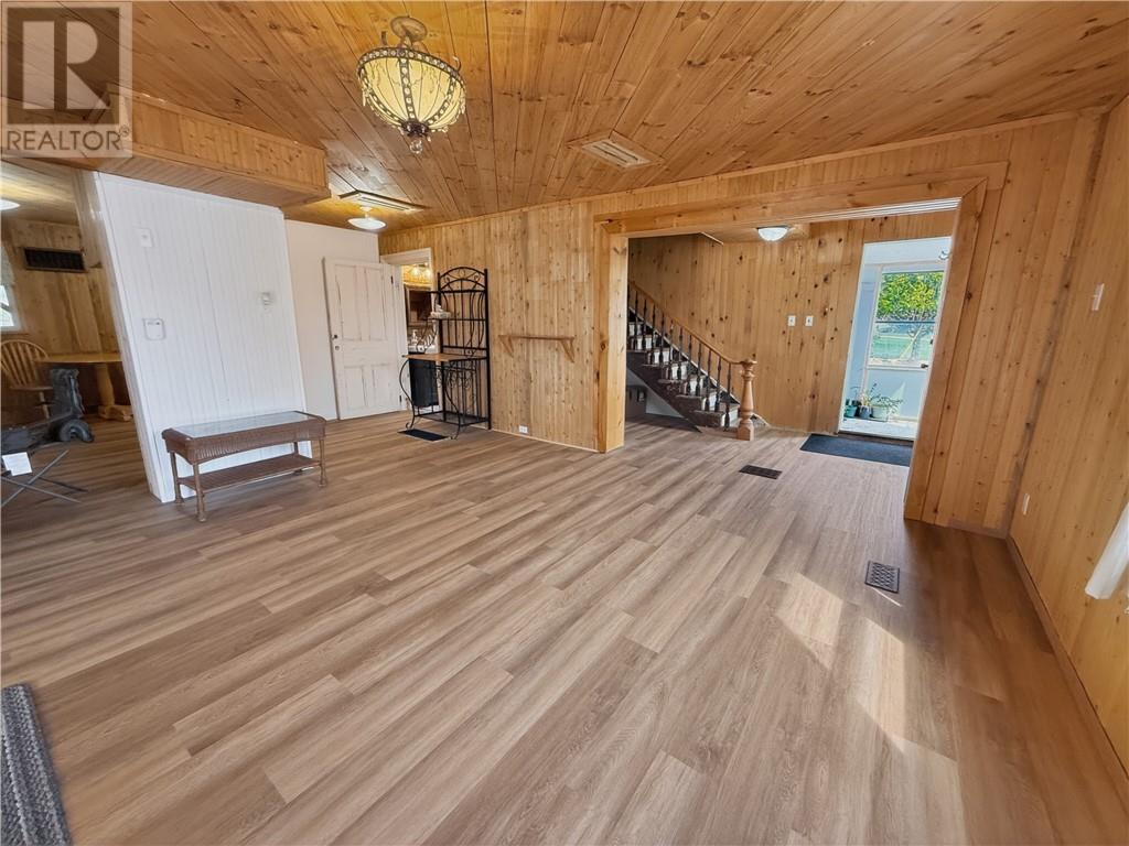 1 Phipps Street, Manitoulin Island, Ontario  P0P 1H0 - Photo 10 - 2127953