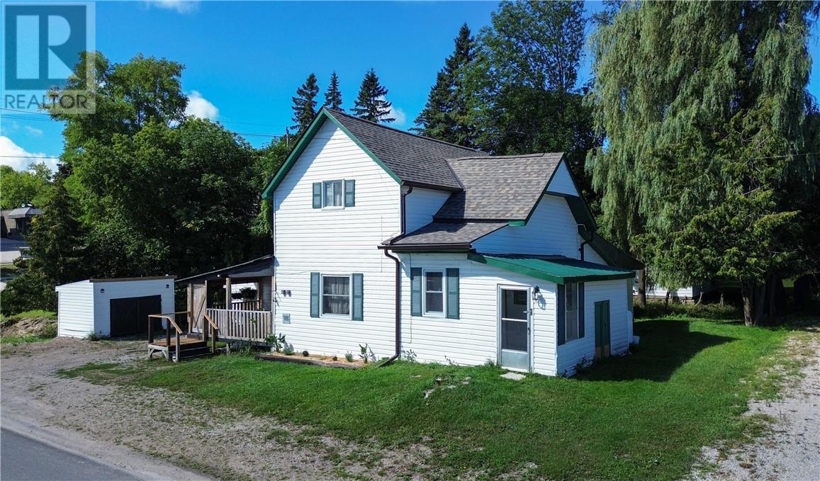 1 Phipps Street, Gore Bay, Ontario