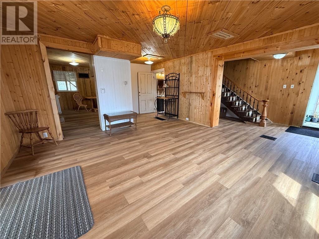 1 Phipps Street, Manitoulin Island, Ontario  P0P 1H0 - Photo 11 - 2127953