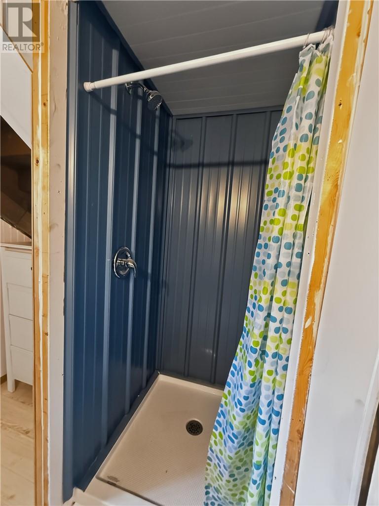 1 Phipps Street, Manitoulin Island, Ontario  P0P 1H0 - Photo 24 - 2127953