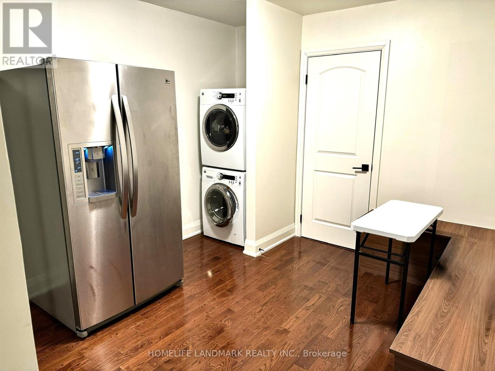 95 Poyntz Avenue, Toronto, Ontario  M2N 1J3 - Photo 6 - C13591406